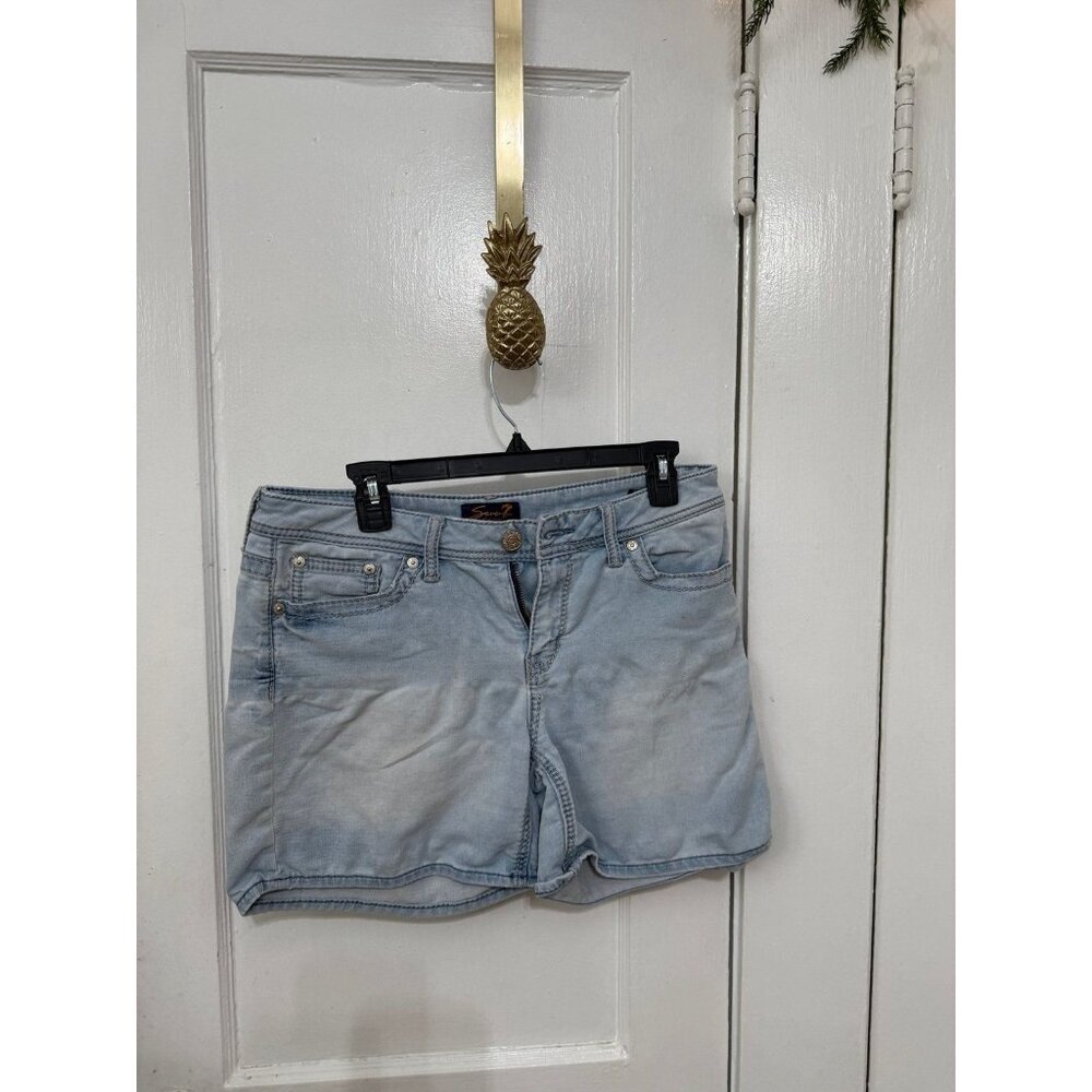 Seven7 women’s size 10 Jean Shorts
